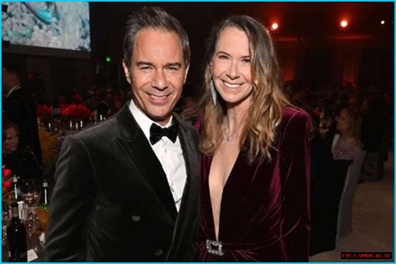 A Deep Dive Into Zach Goldsmith's Divorce From The Agency