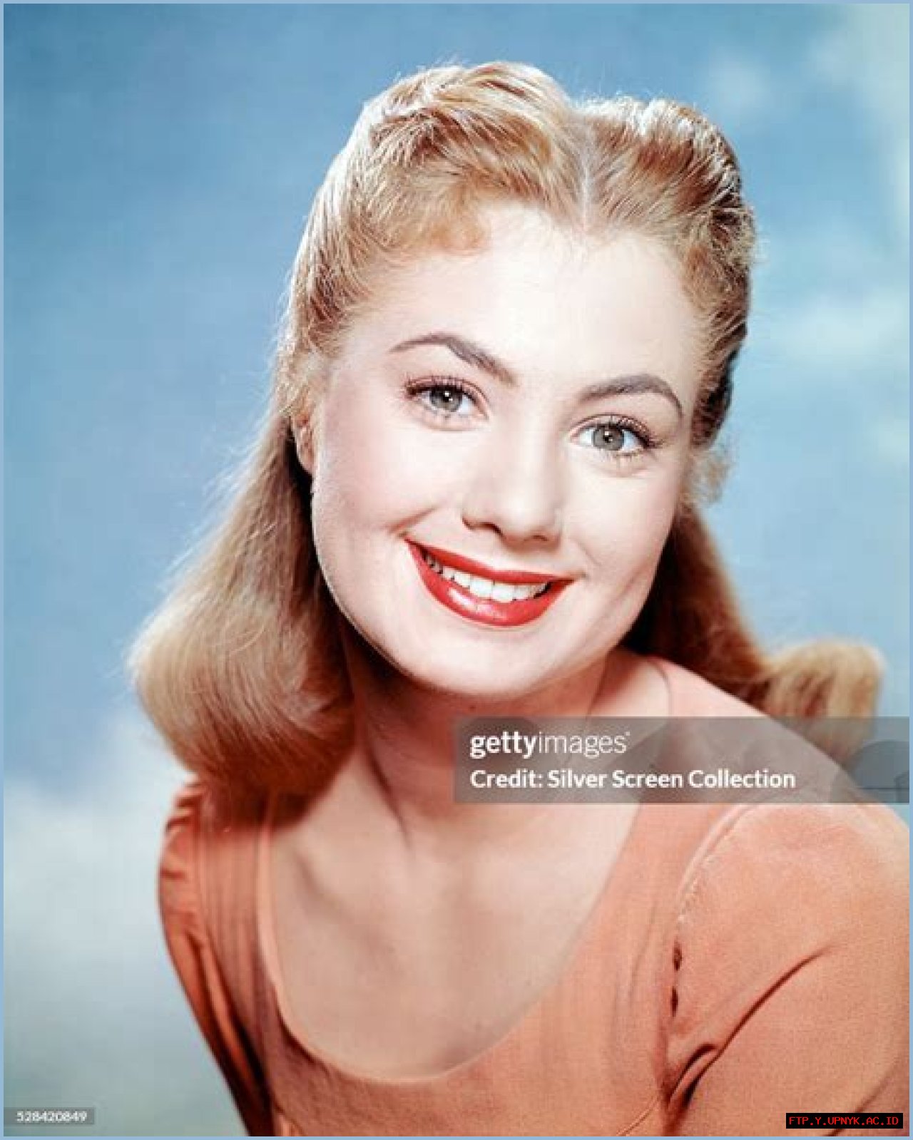 A Detailed Biography Of Shirley Jones: A Hollywood Icon
