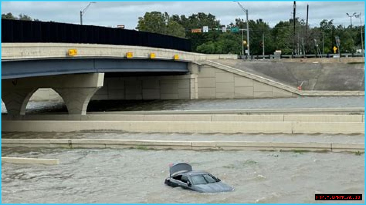 A Guide To Navigating The Impacts Of Houston's Flooding Streets
