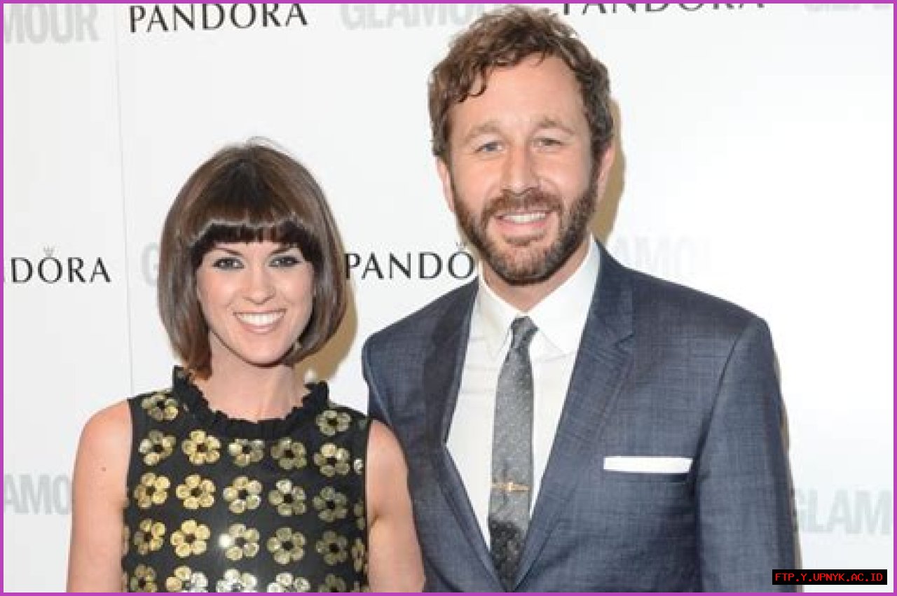 Aaron Sorkin's Love Life: A Journey Through His Romantic Relationships