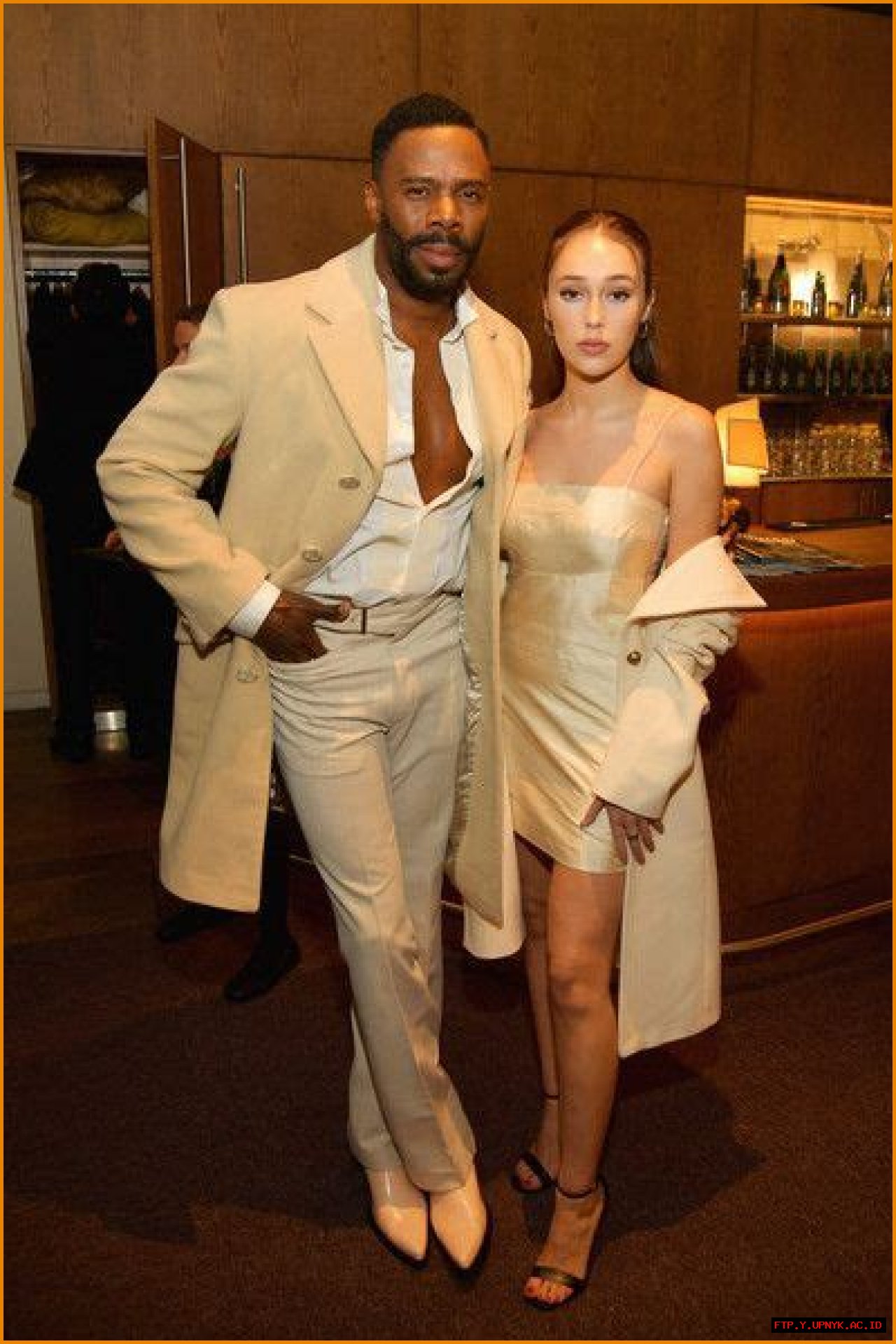 Alycia Debnam-Carey's Boyfriend: A Guide To Her Love Life