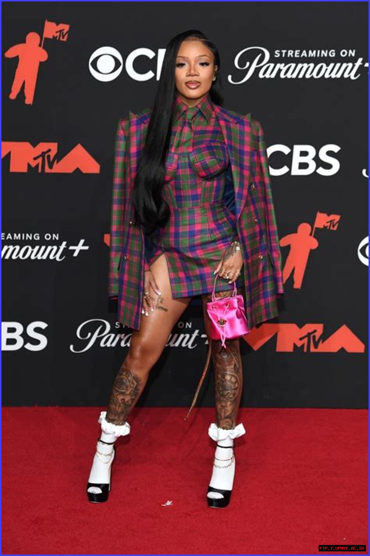 An Eye-Opening Look: Busta Rhymes's Net Worth Unveiled