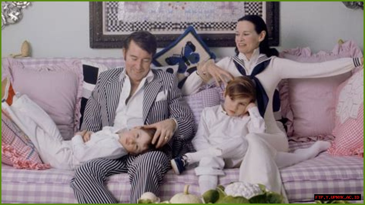 Anderson Cooper's Shocking Transformation: Embracing His Gray Hair