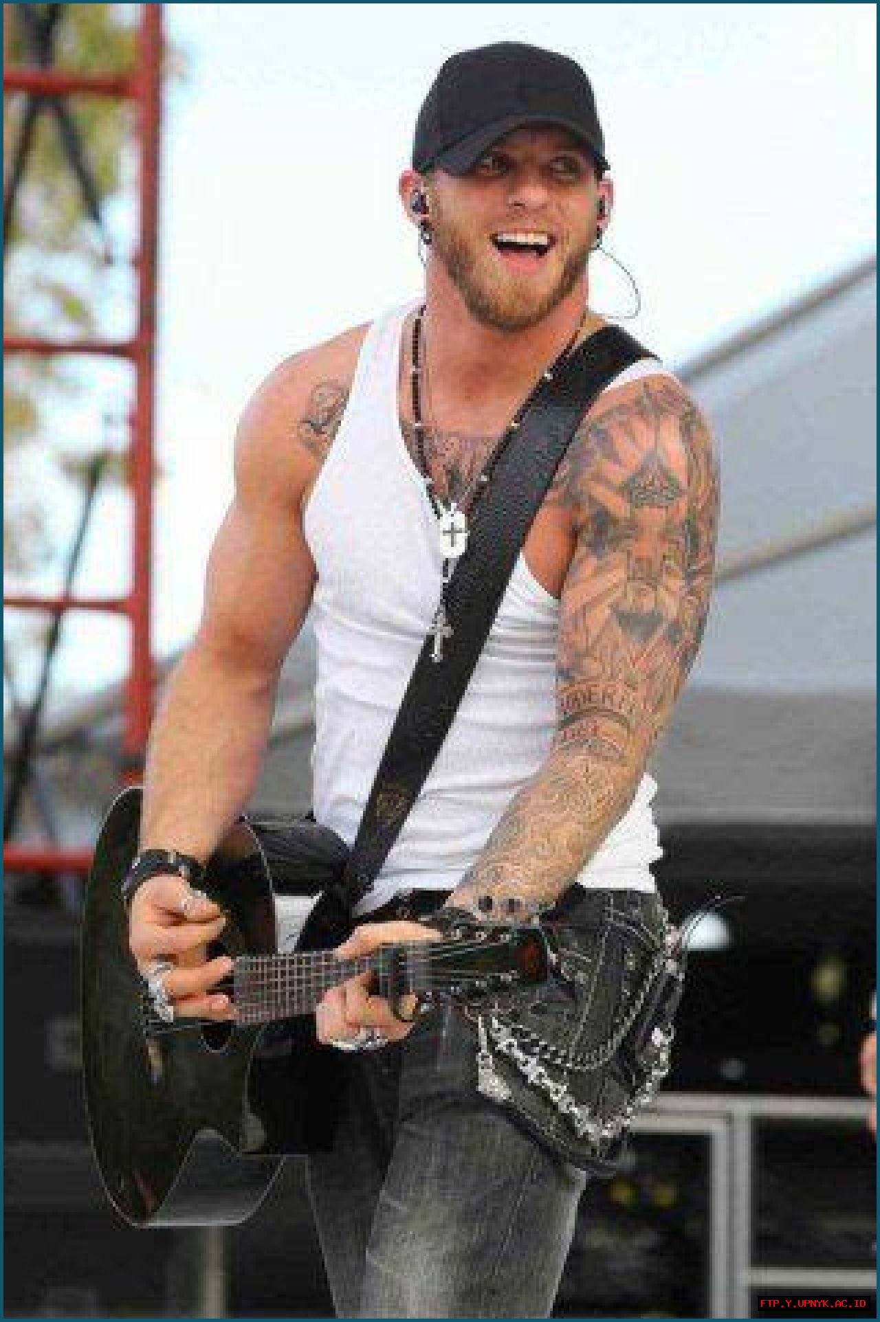 Brantley Gilbert: Exploring The Singer's Height And Weight