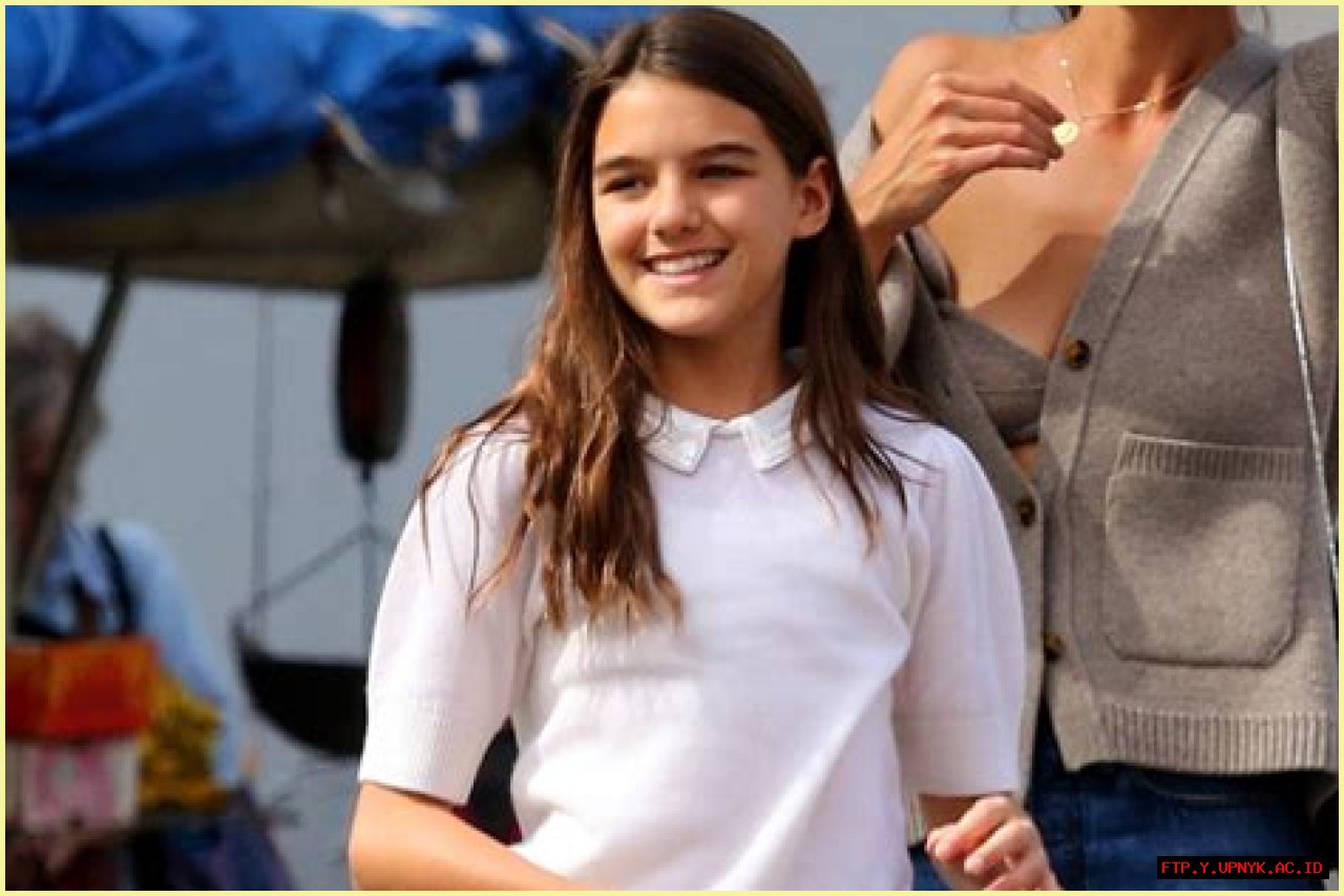 Breaking: The Surprising Connection Between Suri Cruise And Chris Klein Revealed