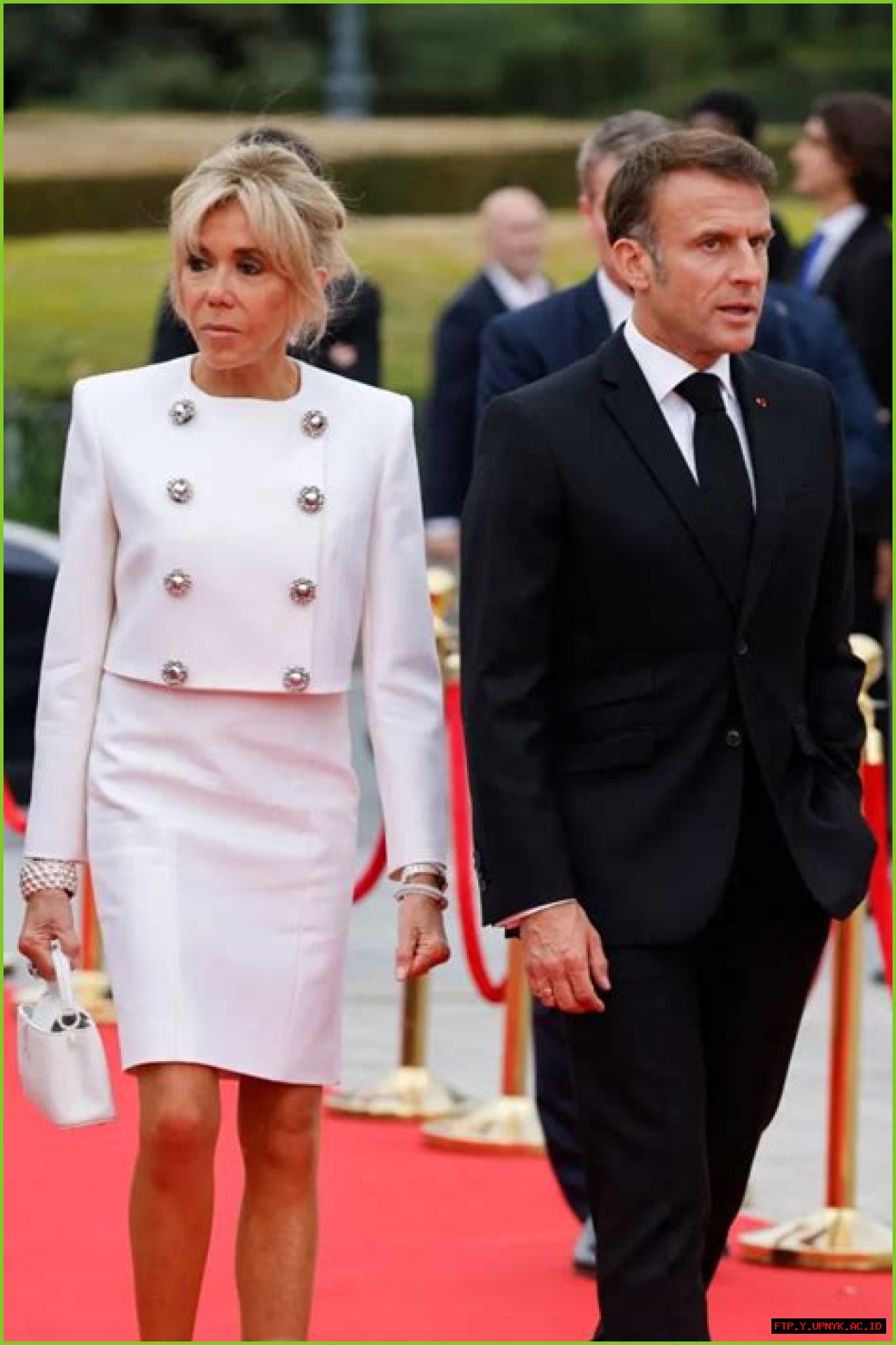 Brigitte Macron's Wigs: A Look At The French First Lady's Signature Style