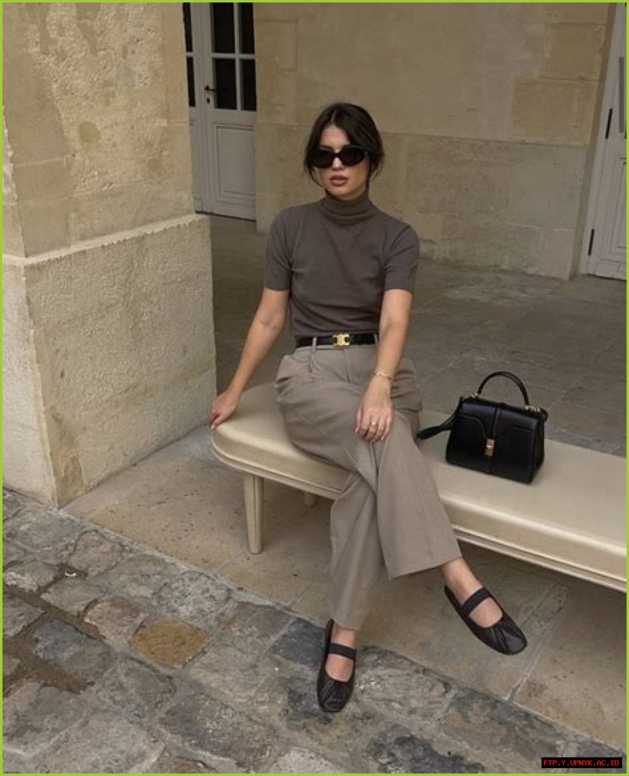 Check Out Aliza Jane's Instagram For The Latest Fashion Inspiration