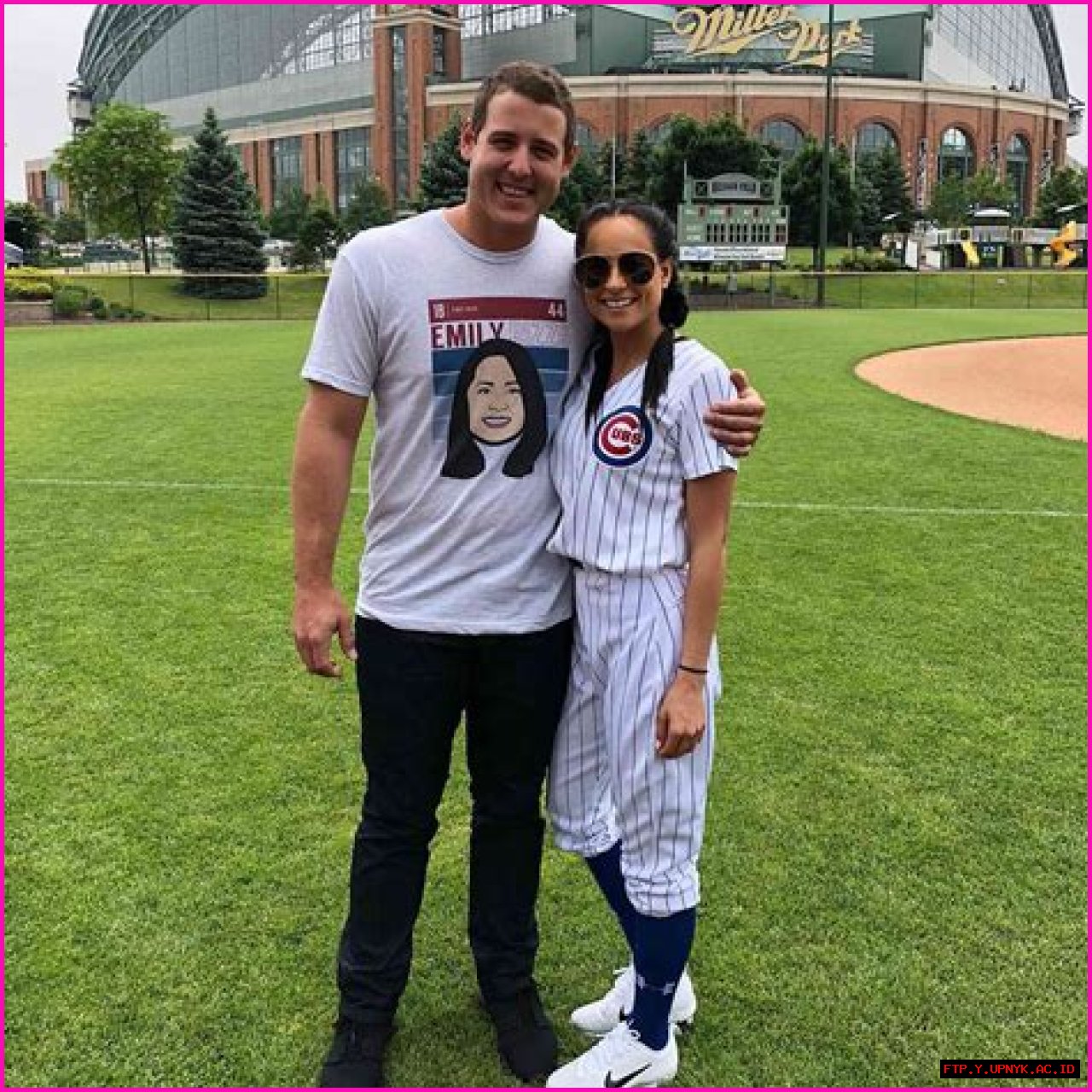 Chelsea Smith: Meet Anthony Rizzo's Beautiful Wife