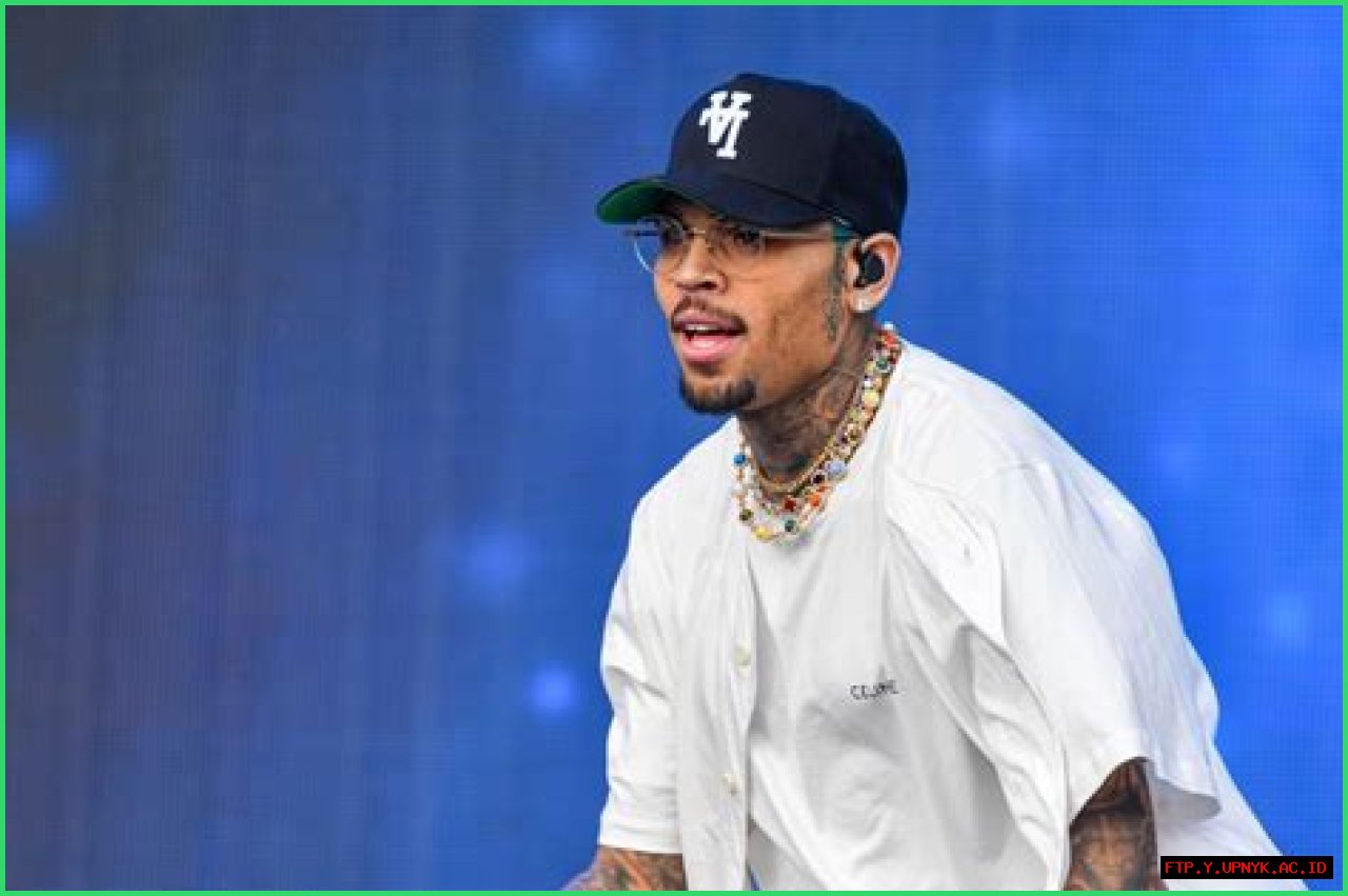 Chris Brown's Astonishing Net Worth: Unveiled!