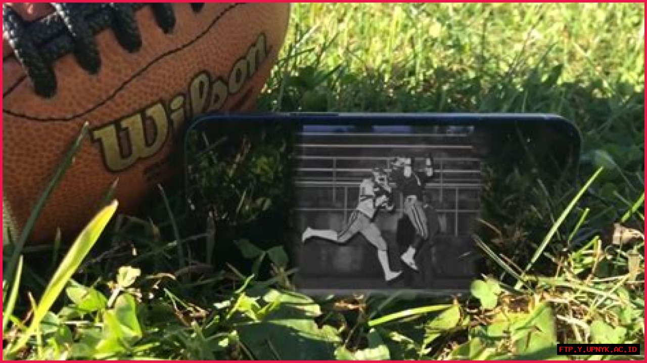 Cris Collinsworth's Son Follows Father's Footsteps In Football