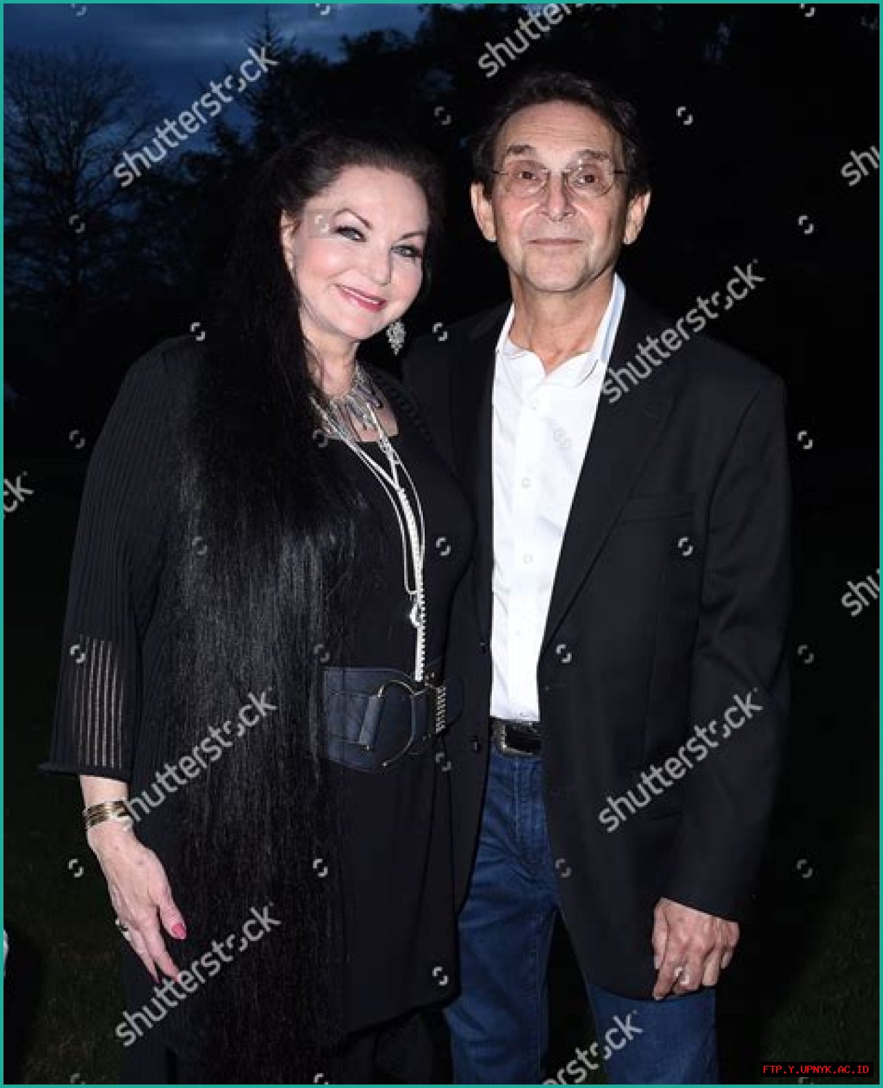 Crystal Gayle's Current Husband: Who Is She Married To Today?
