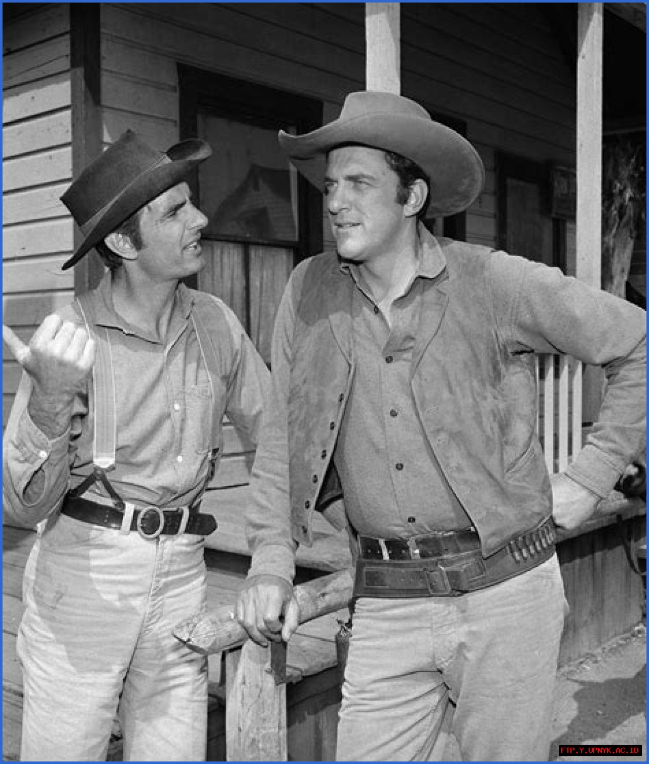 Did James Arness and Dennis Weaver get along?