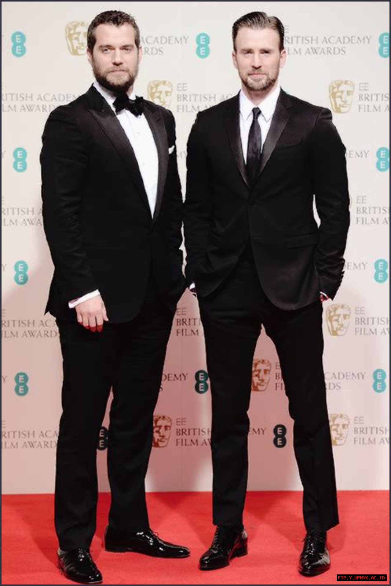 Discover Henry Cavill's Height: Unveiling The Mystery