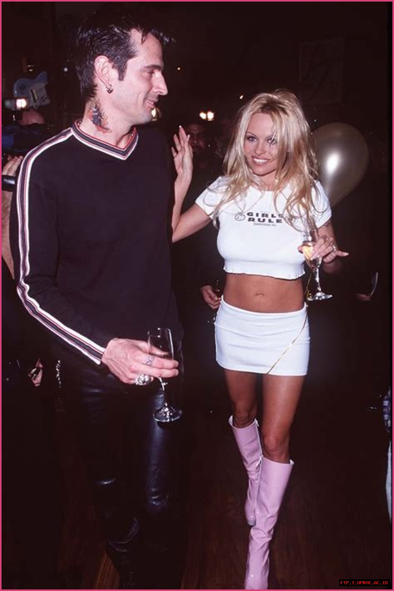 Discover The Ultimate Guide To Pamela Anderson's Iconic Shoes Collection