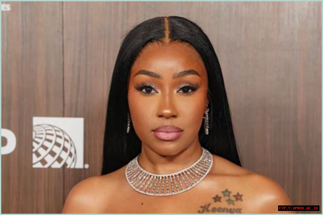 Discover The Unfiltered World Of Yung Miami: Unlocking Talent And Success