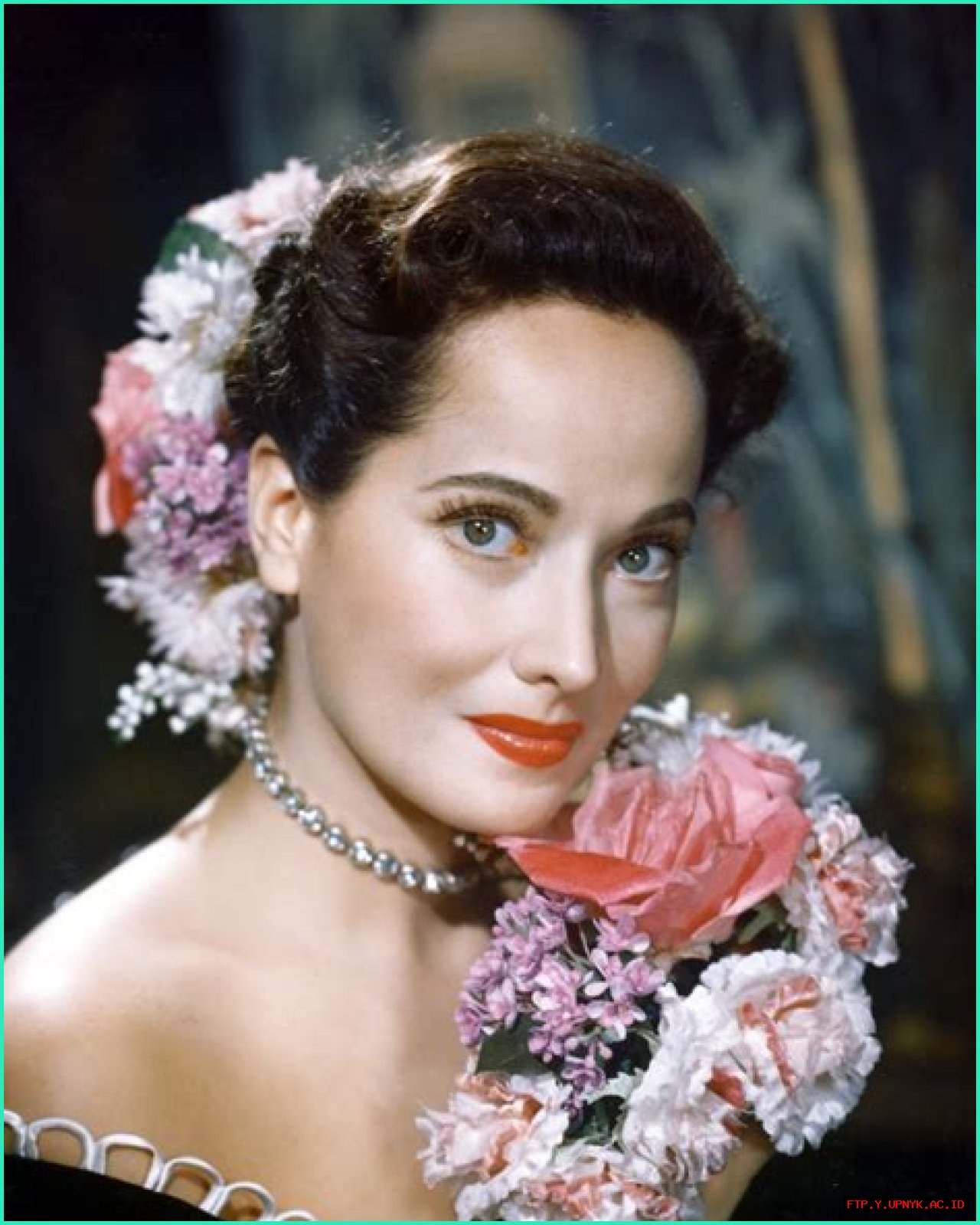 Dive Into The Enchanting World Of Merle Oberon: A Cinematic Icon's Legacy