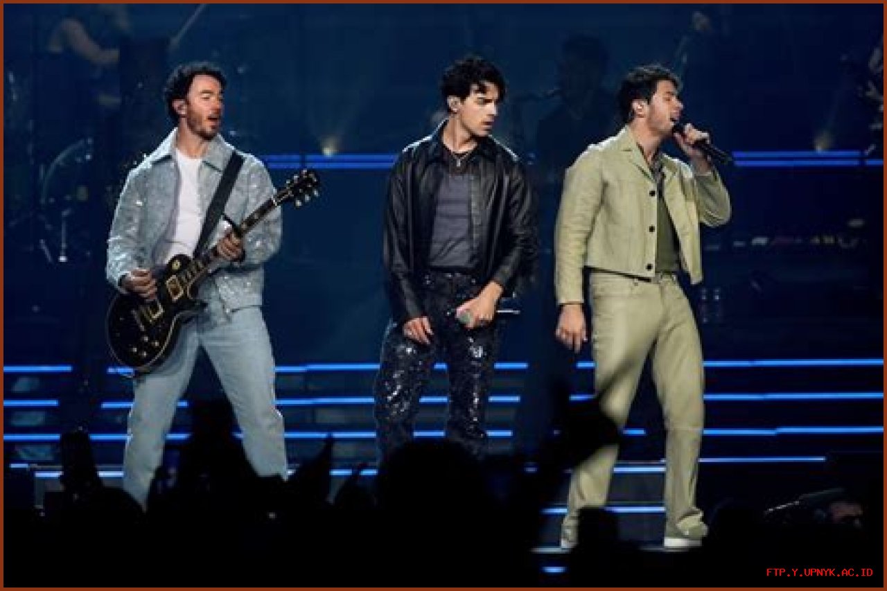 Don't Miss The Jonas Brothers' Unforgettable Free Concert!