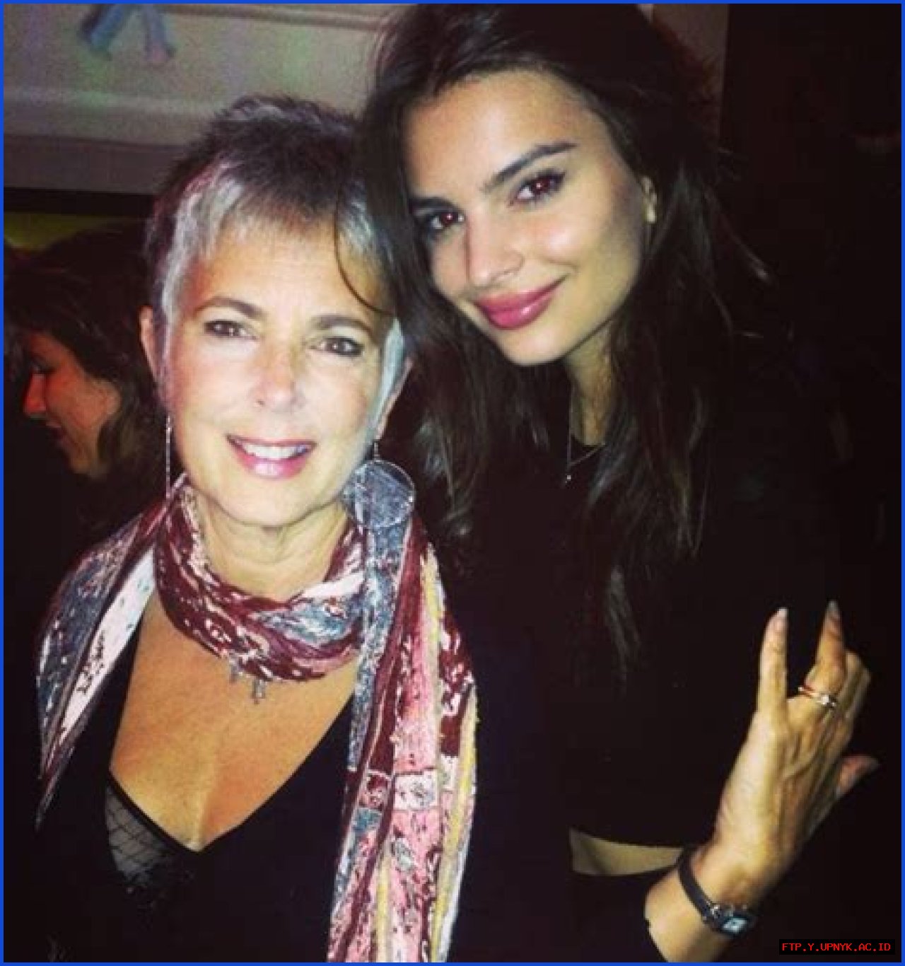 Emily Ratajkowski's Youth: Surprising Discoveries And Inspiring Insights
