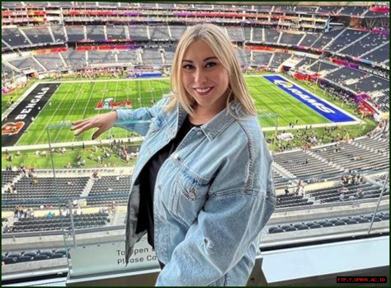 Eminem's Sister's Age: A Comprehensive Guide