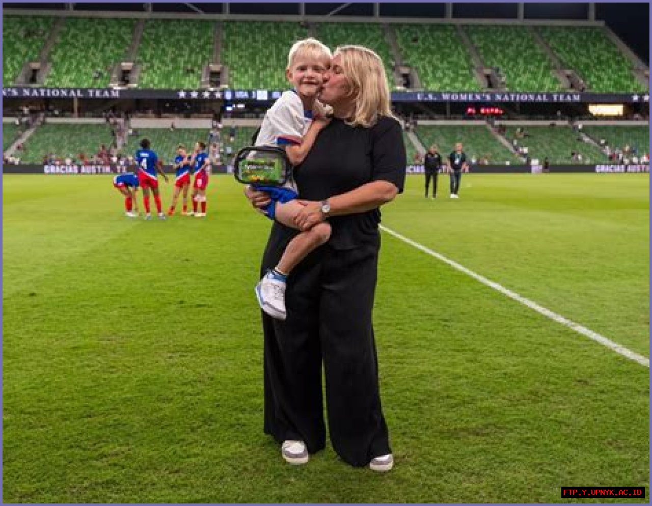 Emma Hayes And Motherhood: Unveiling Her Family Life