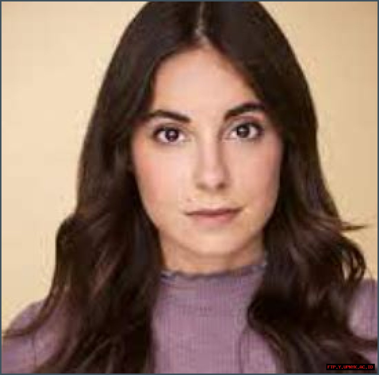 Everything You Need To Know About Kristen Vaganos' Age