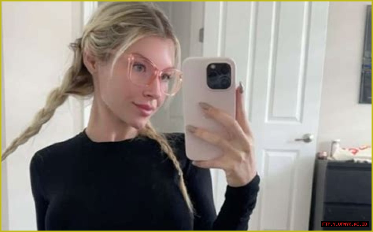 Exclusive Content: Kyla Yesenovsky Unlocks Her Alluring Secrets