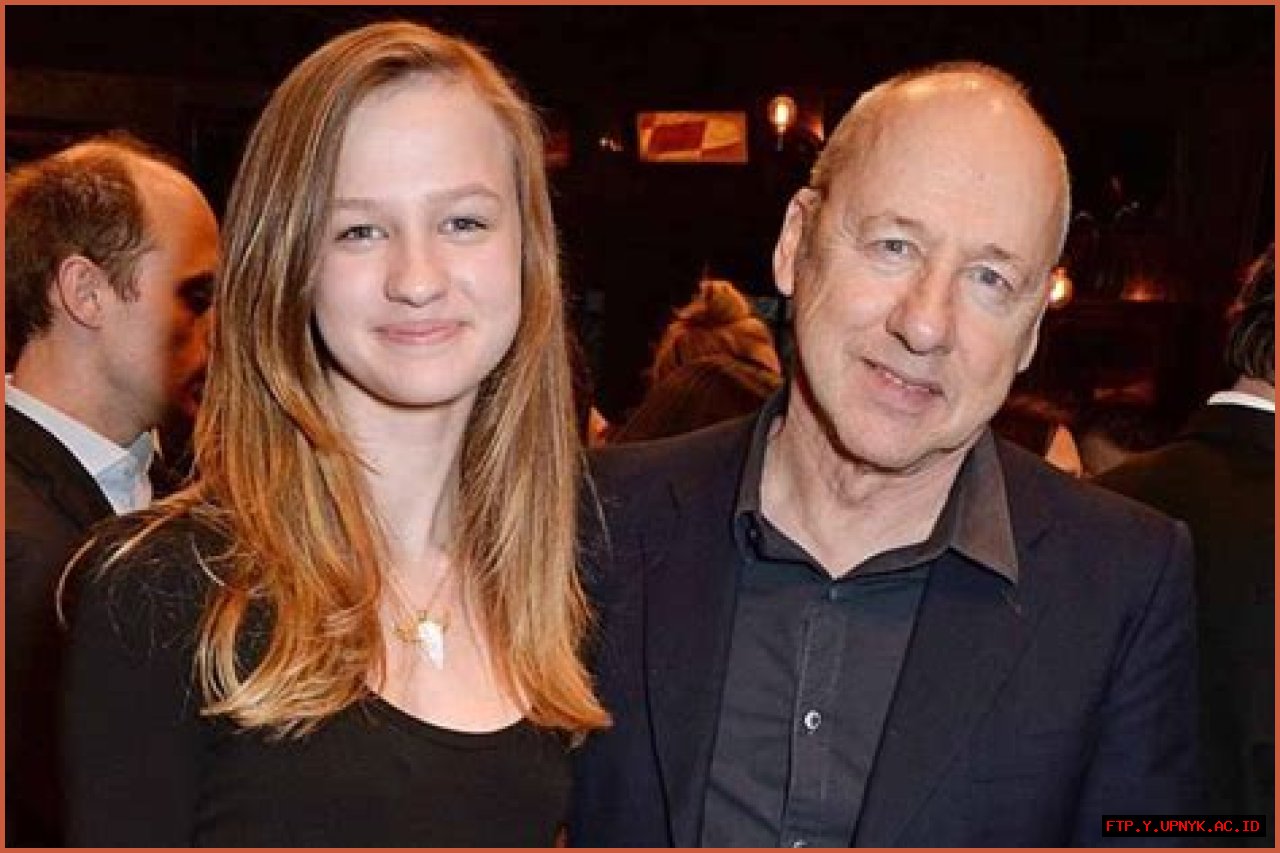 Exploring The Life And Legacy Of Mark Knopfler's Children