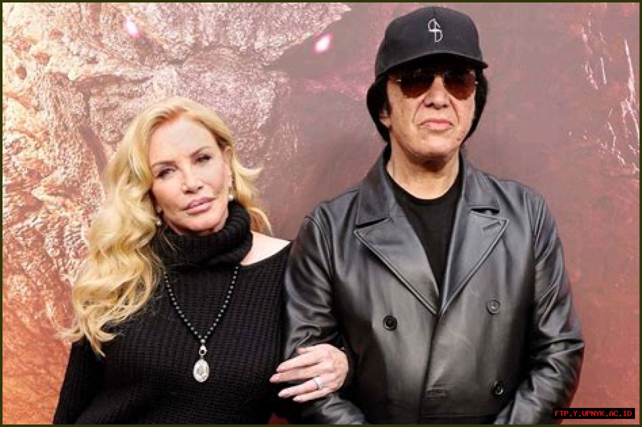 Gene Simmons' First Wife: Uncovering The Truth About Shannon Tweed