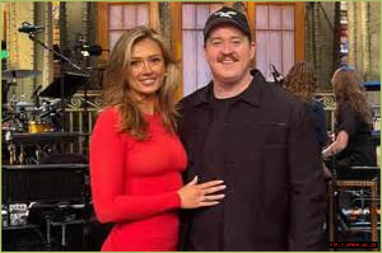 Get The Scoop: Is Shane Gillis Married Or Single?