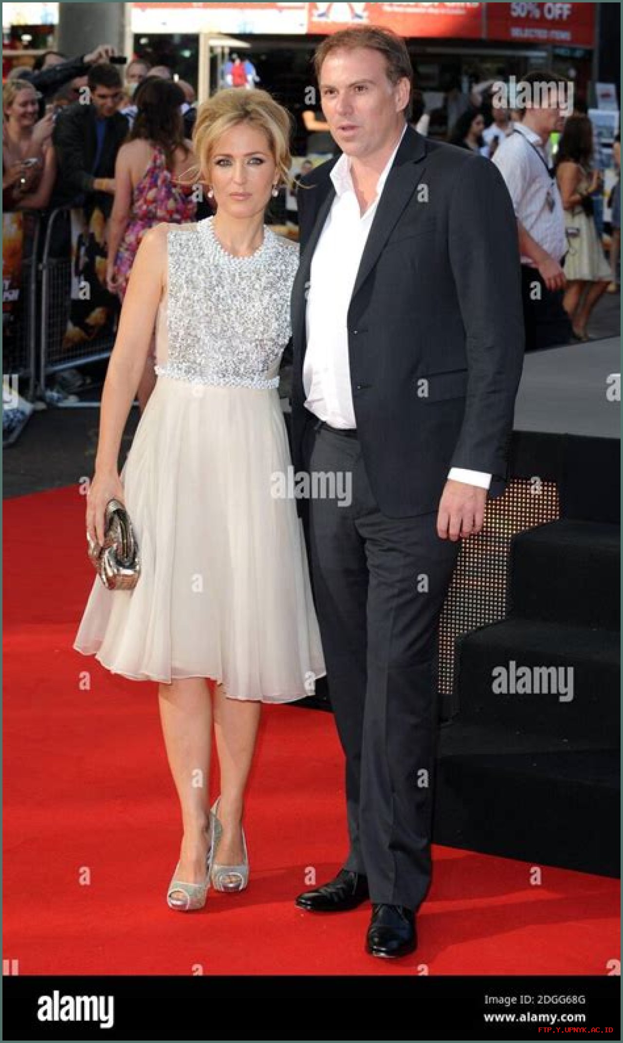Gillian Anderson's Children: A Glimpse Into Her Personal Life