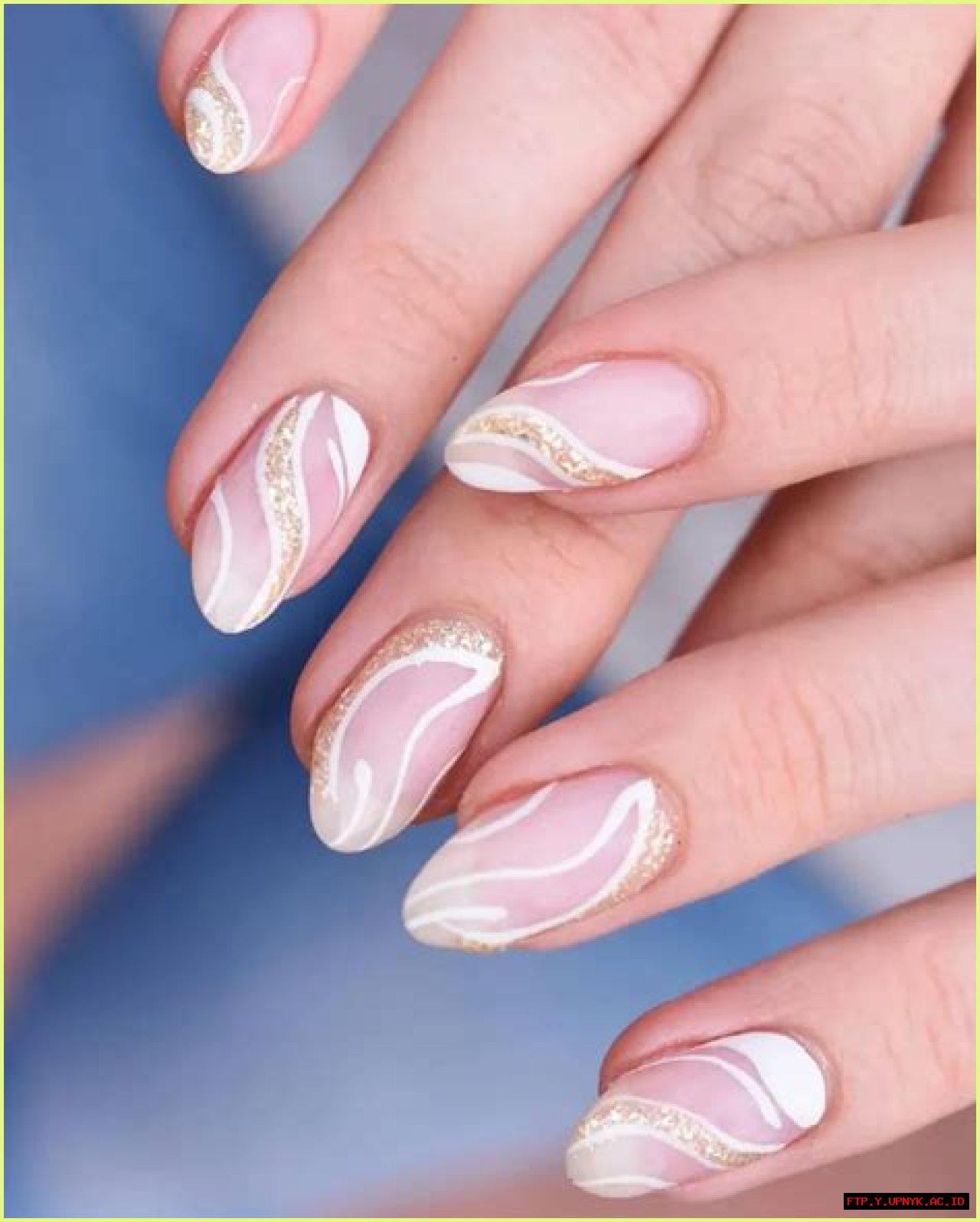 Glamorous Platinum Polish: Shimmering Elegance For Your Nails