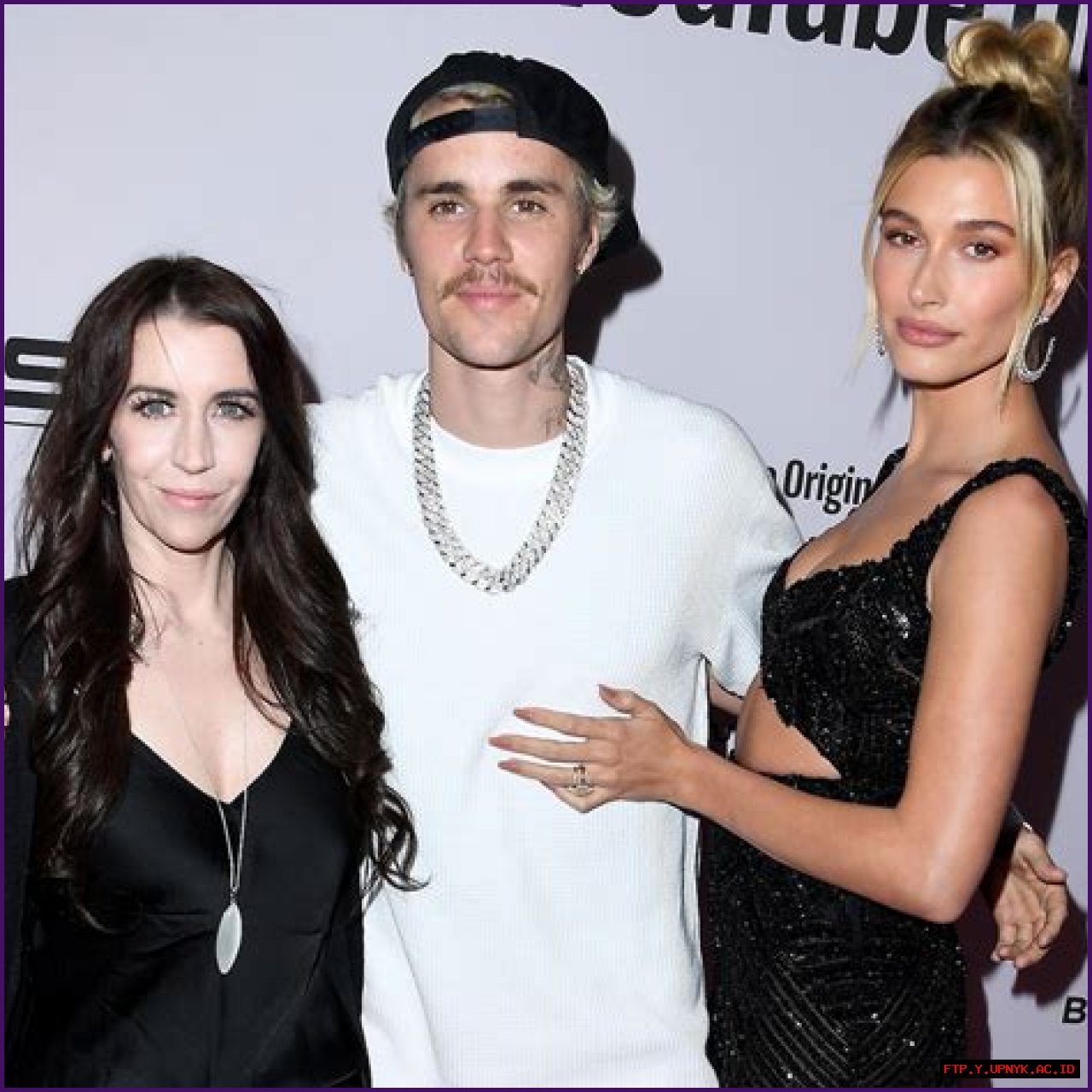 Hailey Bieber's Maiden Name: Uncovering Her Pre-Celebrity Identity