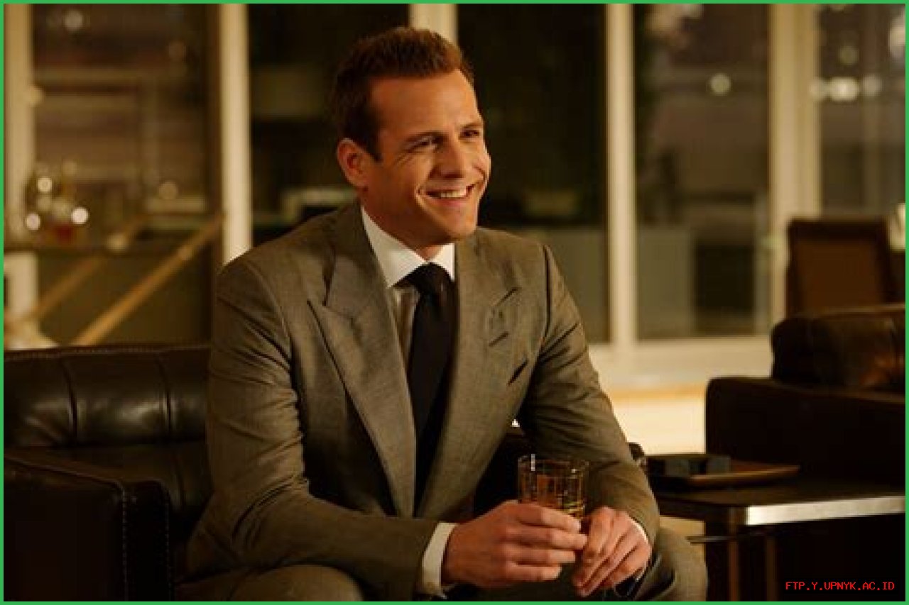Harvey Specter's Age In Season 2: Unveiled