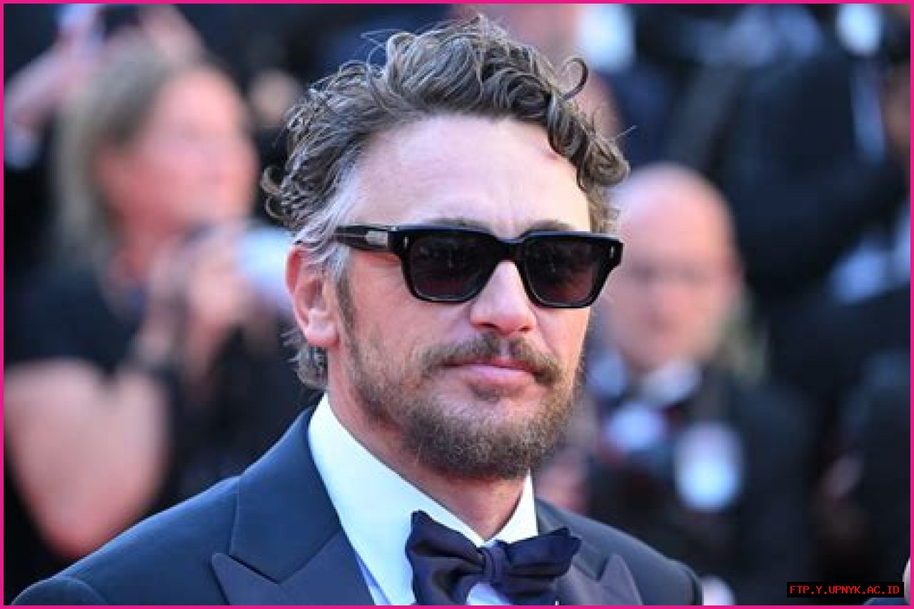 How Crazy Rich Is James Franco? Here's The Shocking Truth