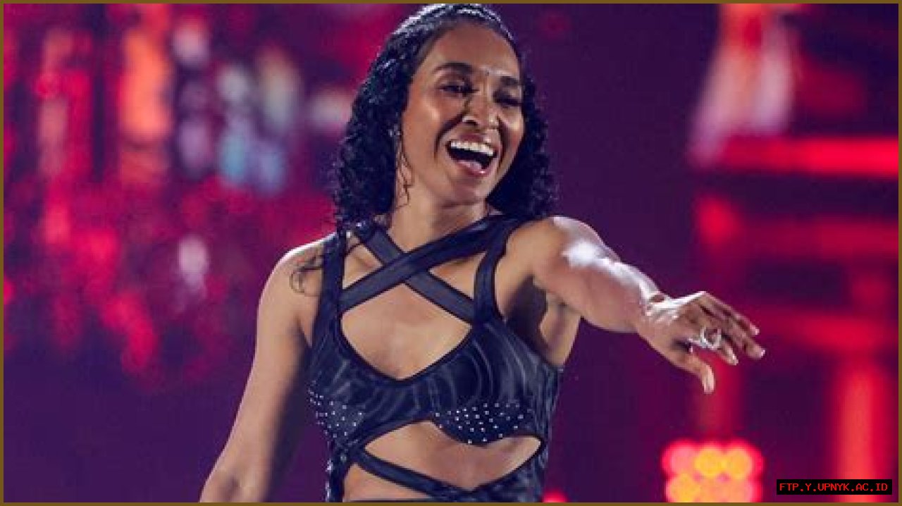How Old Is Chilli From TLC: Uncover Her Age And Career Journey