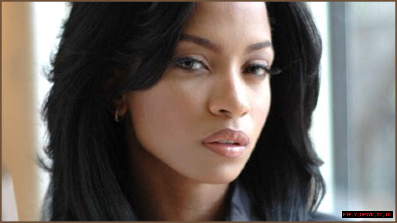 How Old Is Karrine Steffans? Find Out Her Age Today