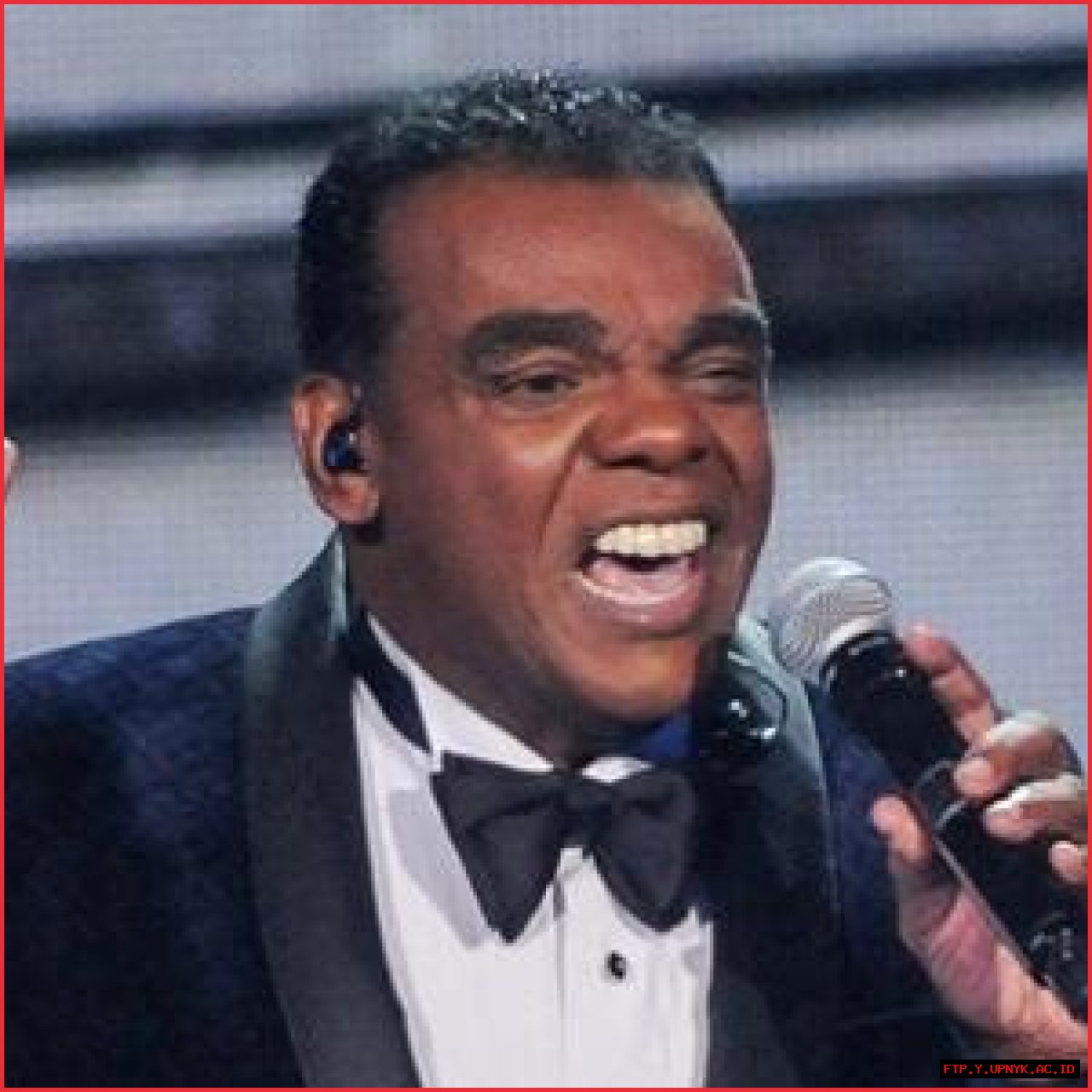 How Old Is Ronald Isley? Complete Age Breakdown