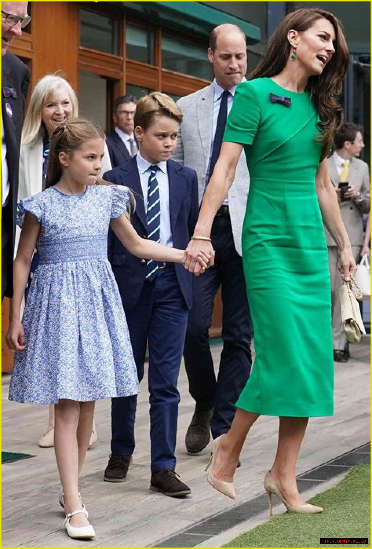 How Tall Is Kate Bolduan? Find Out Her Height