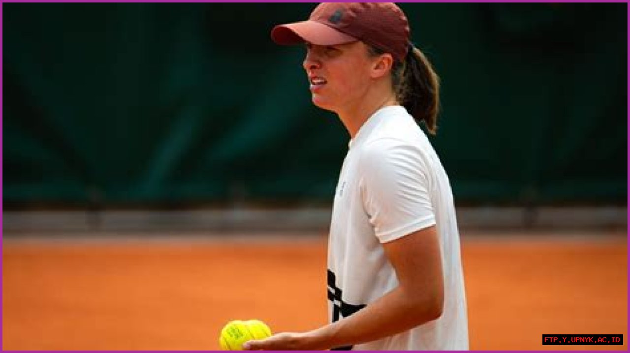 Is Iga Swiatek In A Relationship? Let's Explore The Details