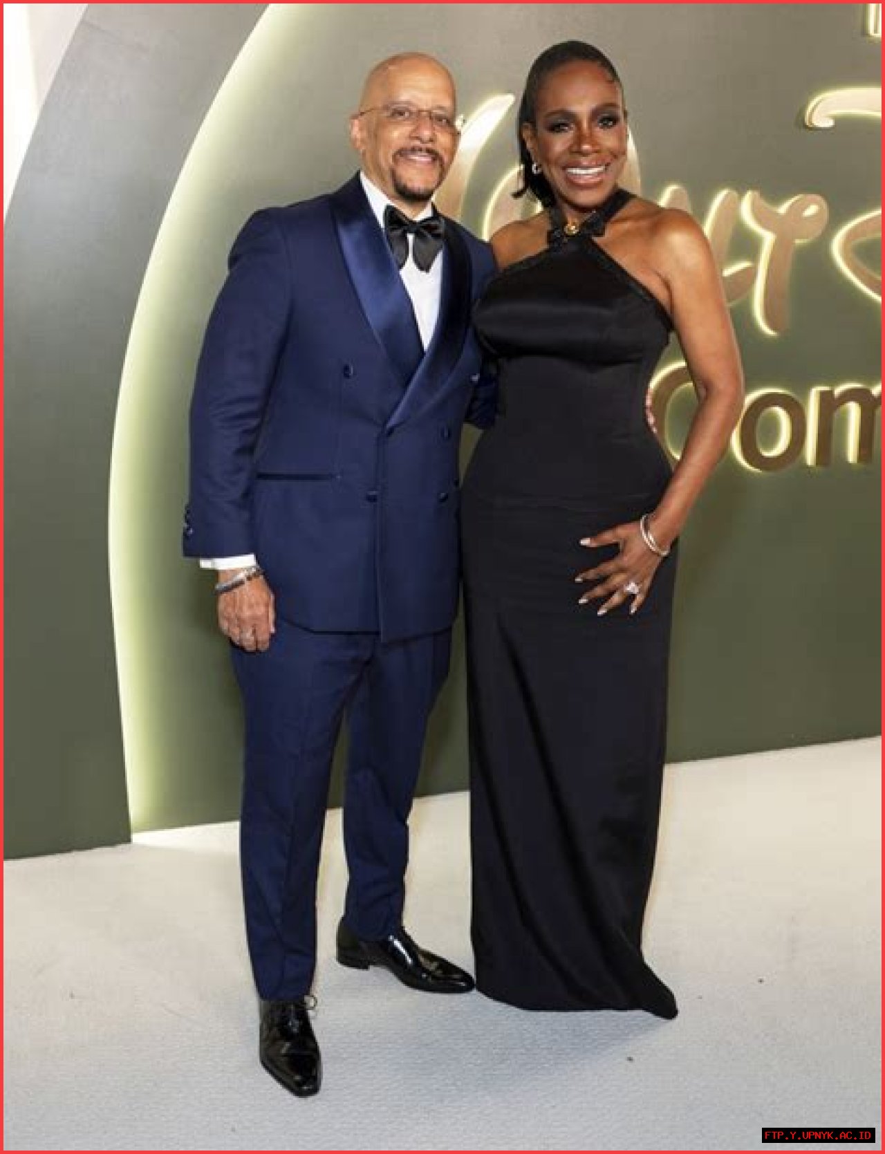 Is Sheryl Crow Still Alive Today? Her Death Hoax Debunked