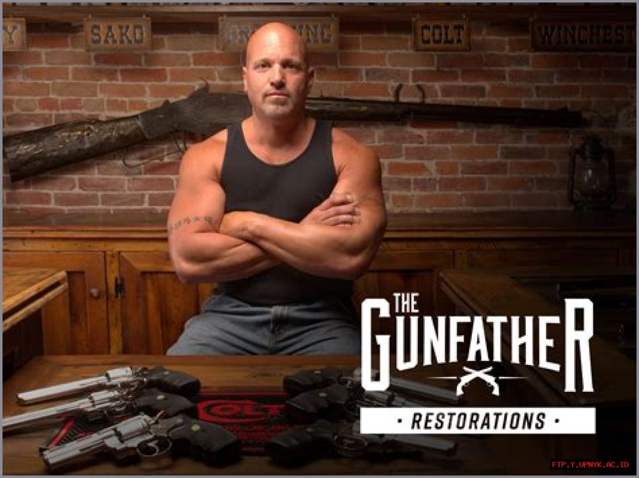 Is 'The Gunfather' Still Hitched To Louie Off-Camera?
