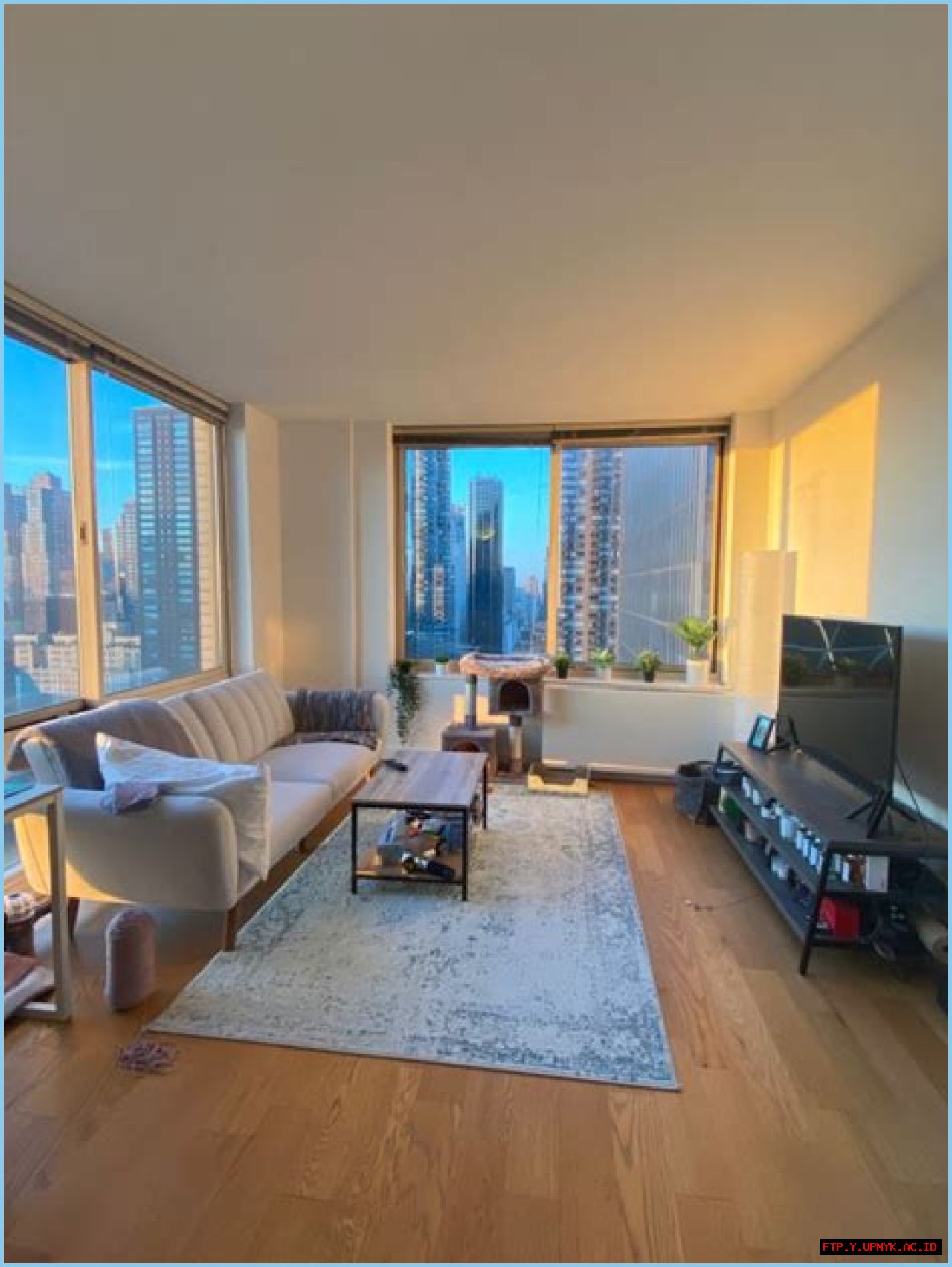 John Mayer's New York City Apartment: A Peek Inside