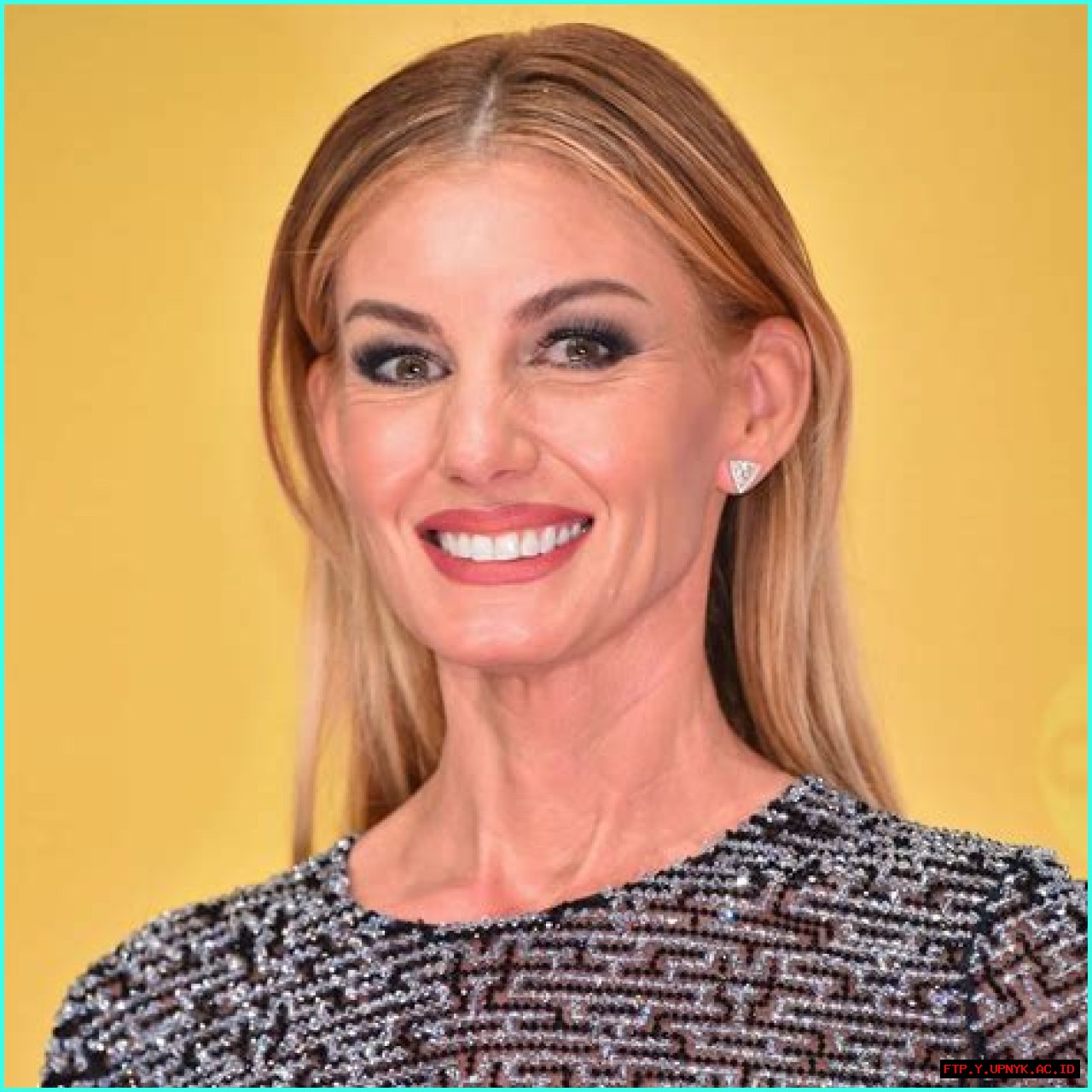 Latest And Stunning Photos Of Faith Hill