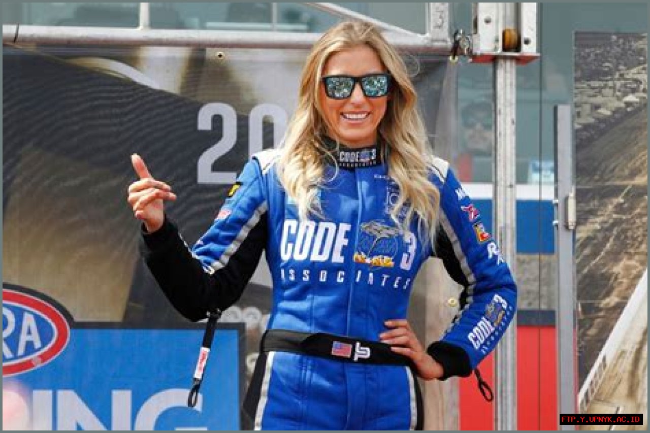 Leah Pruett's Impressive Net Worth: A Comprehensive Overview