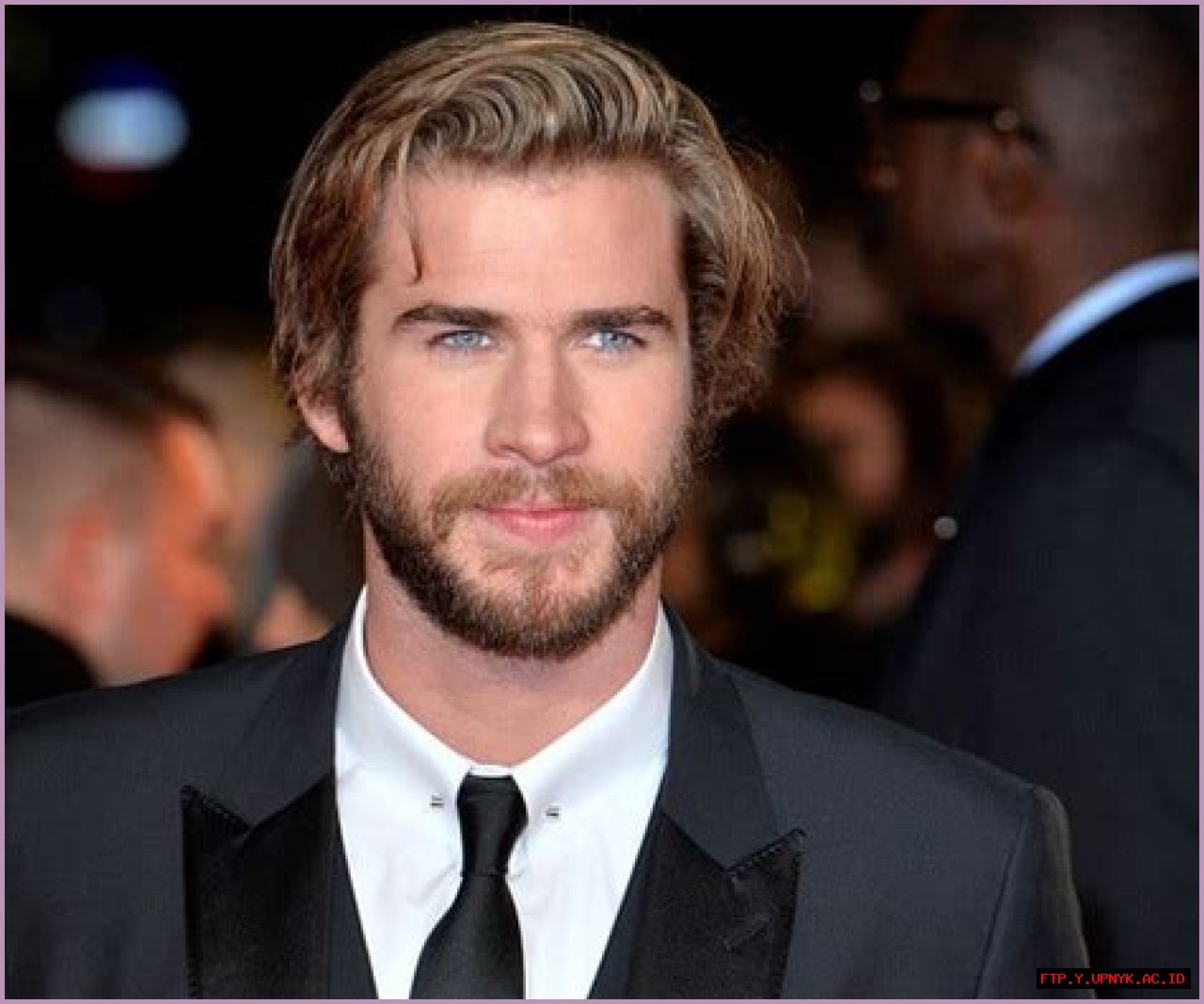 Liam Hemsworth's Net Worth: A Comprehensive Look