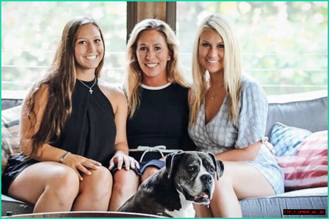 Marjorie Taylor Greene's Children's Ages: Uncovering The Facts