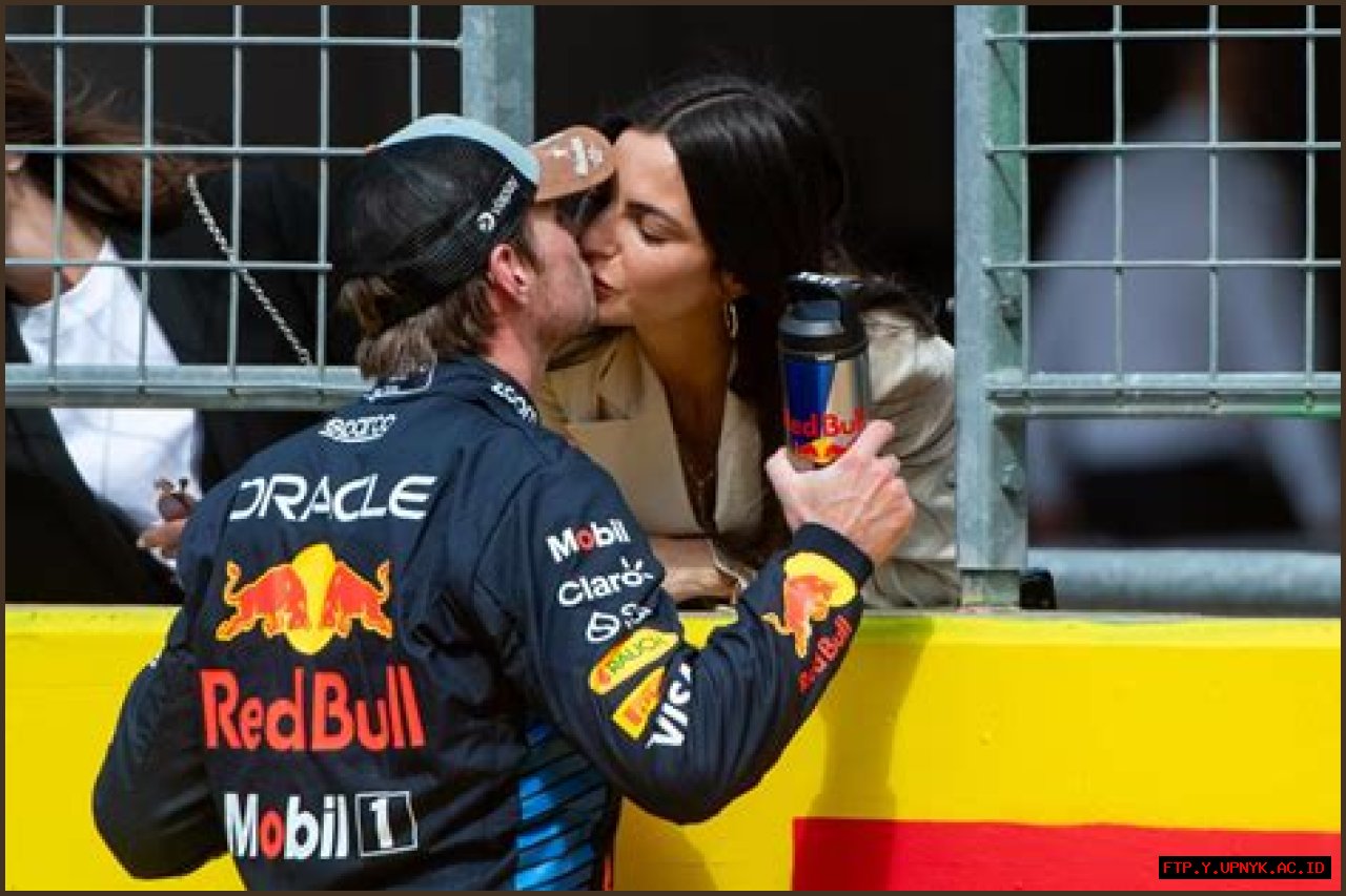 Max Verstappen And Kelly Piquet: A Formula One Power Couple