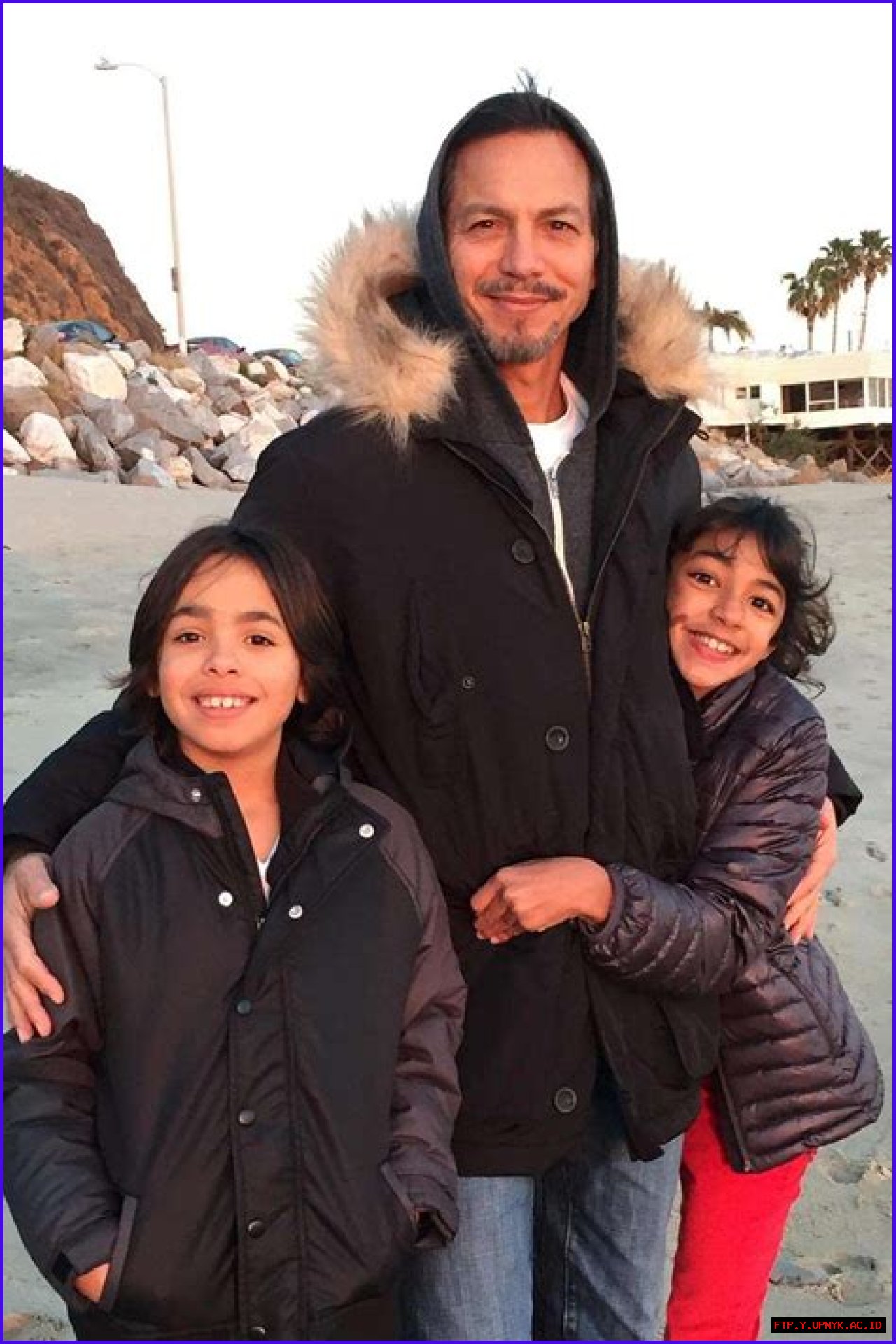 Meet Benjamin Bratt's Charming Kids: A Look Into Their Lives