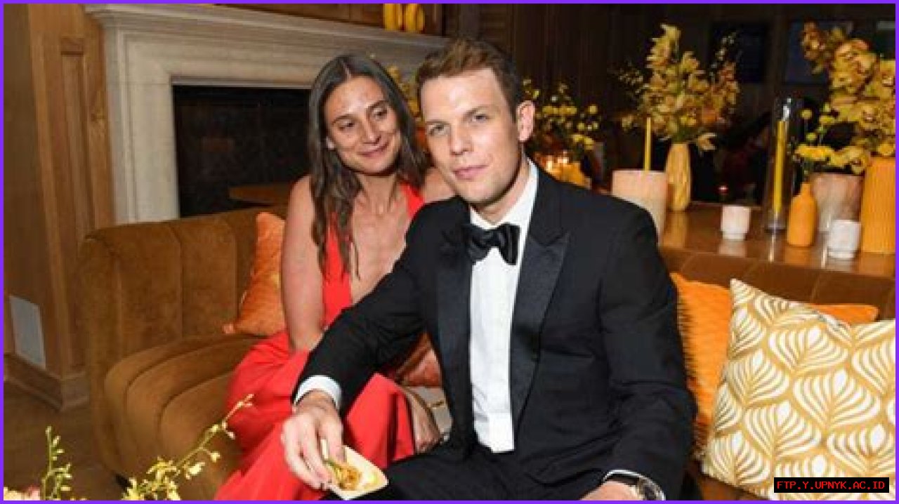 Meet Lauren DeLeo: A Rising Star In The Entertainment Industry