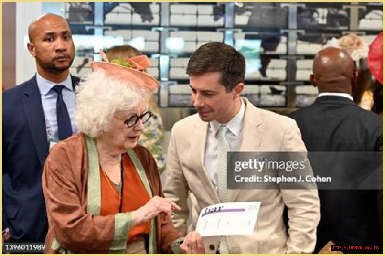 Meet The Inspiring Jennifer Anne Montgomery: A Leader In Her Field